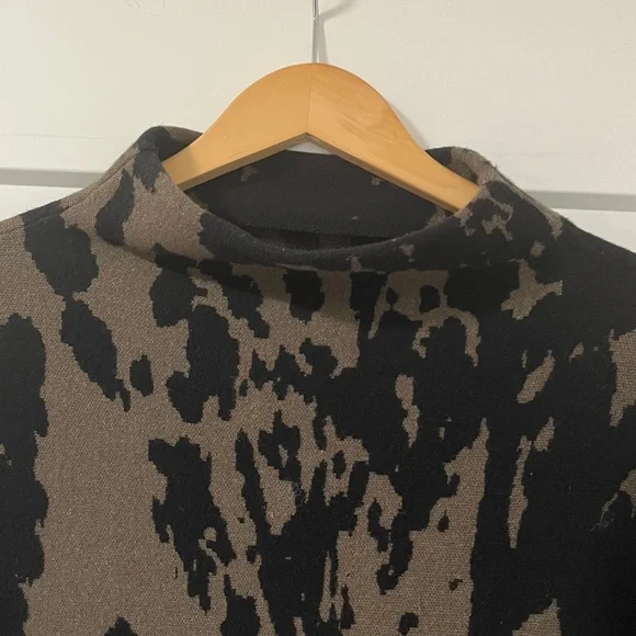 Joseph Ribkoff Cocoon Top - Picture 5 of 9